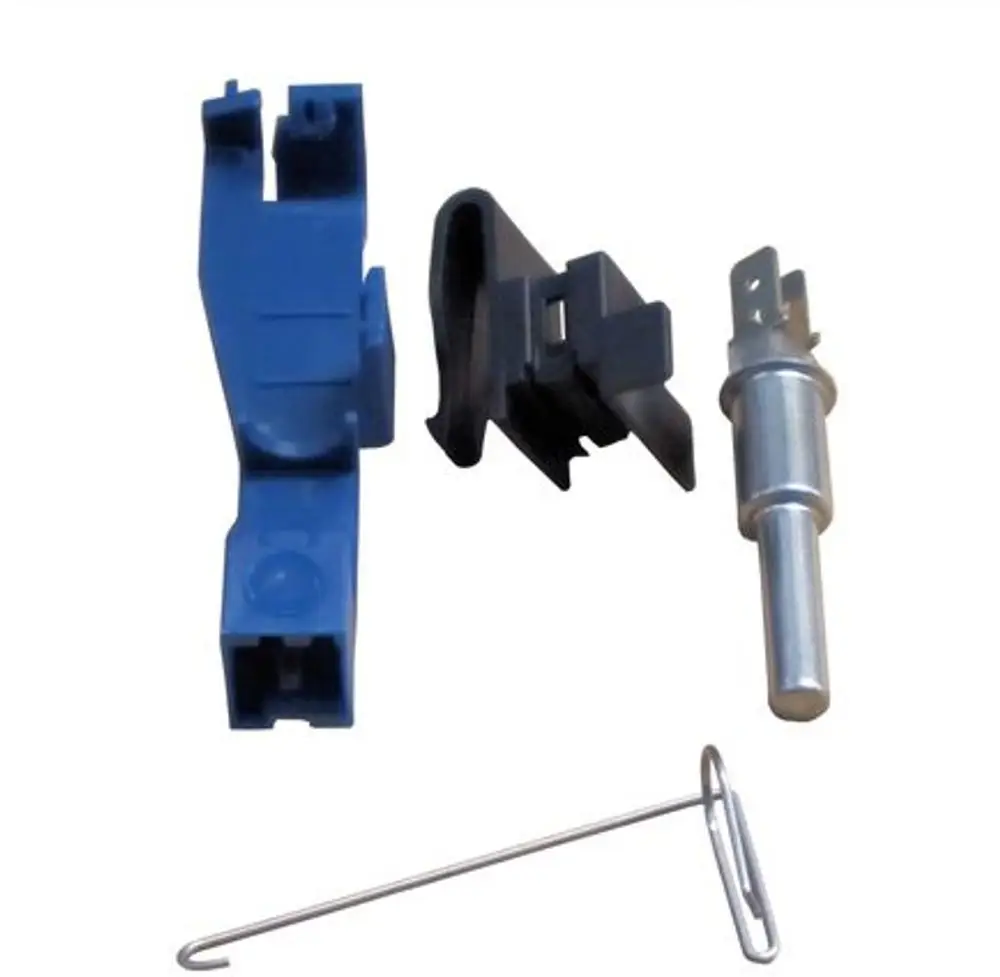 BOSCH Temperaturfühler NTC, bestehend aus mehreren Komponenten, darunter ein blauer Kunststoffteil, ein silberner Metallstift und eine Sicherungsclip.